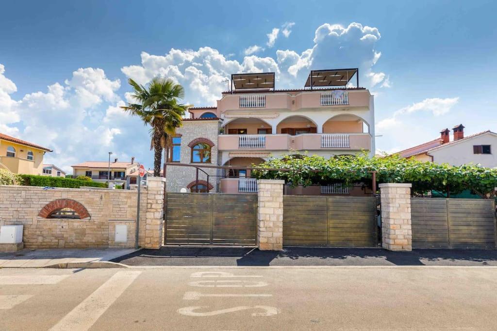 Chianti Apartment Pula Exterior photo